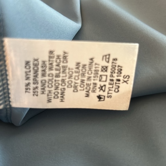 Dress fit and flare with built in bra and shorts - Picture 5 of 7